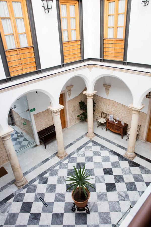 Hotel Tugasa Casa Palacio Medina Sidonia Exterior photo