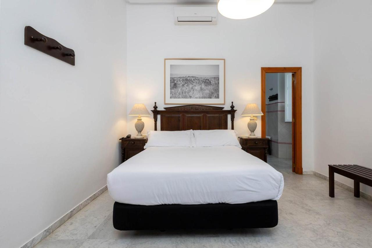 Hotel Tugasa Casa Palacio Medina Sidonia Exterior photo